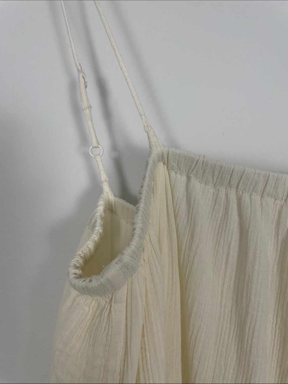 ONIA Crinkle Gauze Maxi Dress In Egret. Size M - Picture 3 of 16